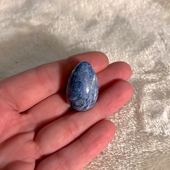 ๐ฐ๐ช BUNDLE OF 2โ MINI WHITE CRYSTAL BAR & 1โ BLUE MARBLE MINI KENYAN STONE EGGS - Picture 5 of 9